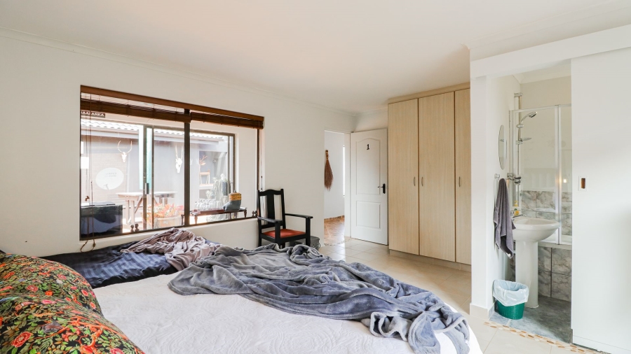  Bedroom Property for Sale in Dana Bay Western Cape